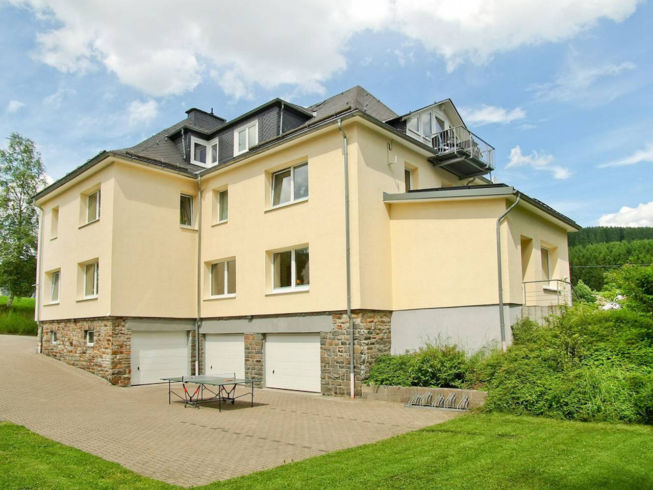 Appartement entier, Appartement dans le Sauerland avec terrasse privée in Erndtebrück, Arrondissement De Siegen-Wittgenstein