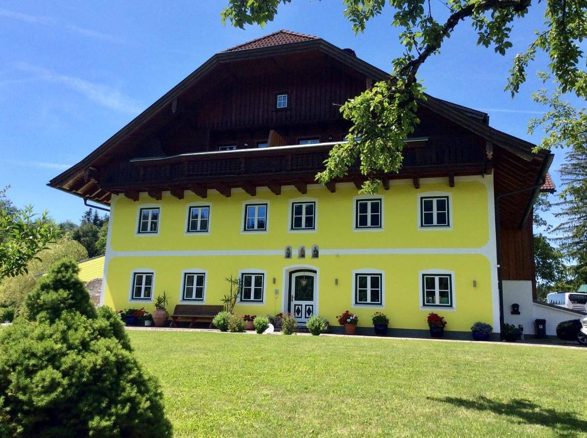 Double Room in Faistenau, Bezirk Salzburg-Umgebung