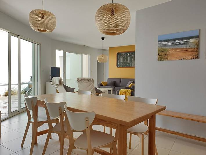 Gîte pour 8 personnes, avec jardin et terrasse dans Plage de la Grière - 4