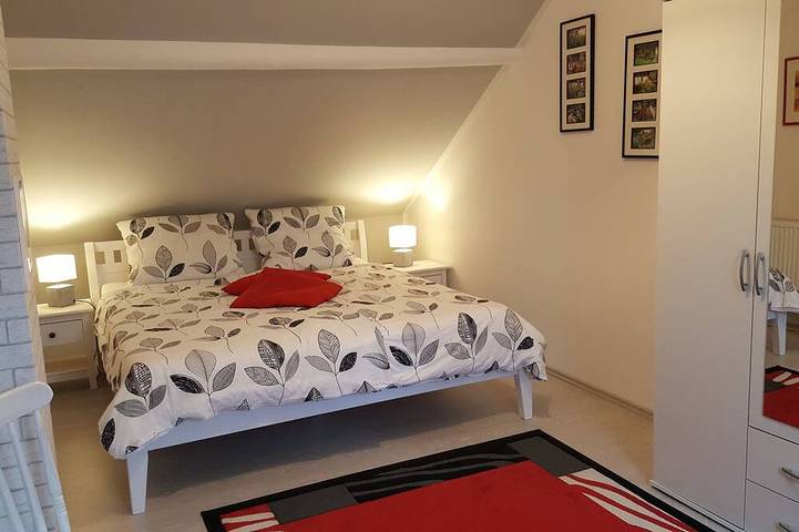 Ferienwohnung für 5 Personen, mit Terrasse und Garten in Irrel - 2