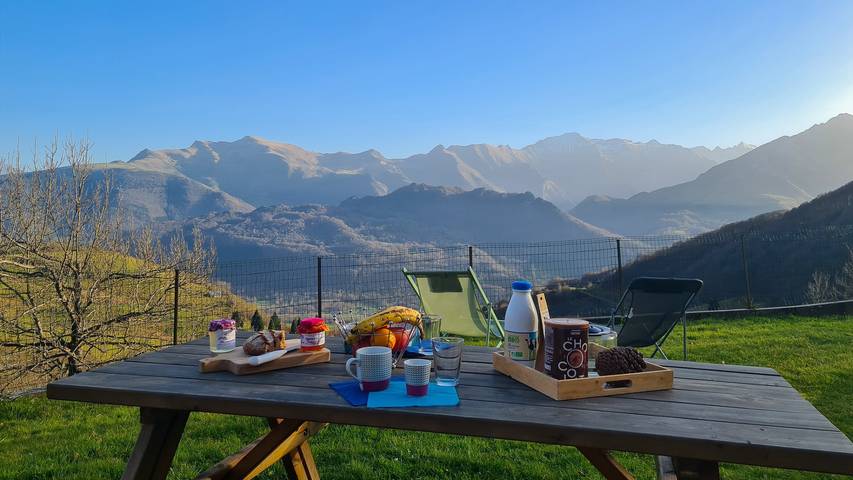 Gîte pour 6 personnes, avec jardin et terrasse, animaux acceptés dans Occitanie - 2