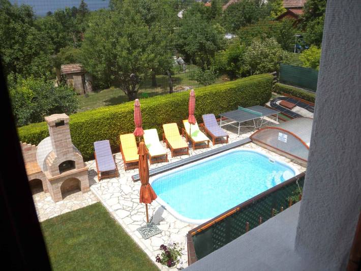 Maison de vacances avec terrasse, piscine et climatisation in Balatonfűzfő, Rive Nord du lac Balaton