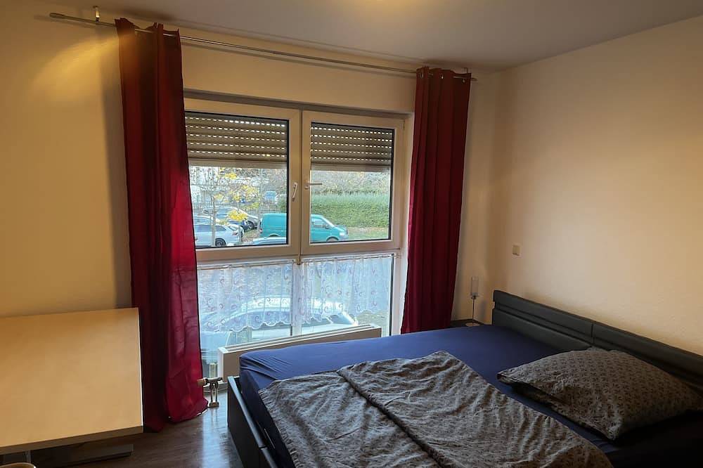 Entire apartment, Luxury apartment with work area for up to 4 people in Dessau, Dessau-Wörlitz Gartenreich