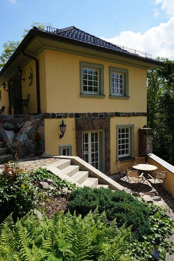 Ferienhaus für 4 Personen, mit Terrasse und Garten sowie Seeblick und Ausblick in Oderbruch