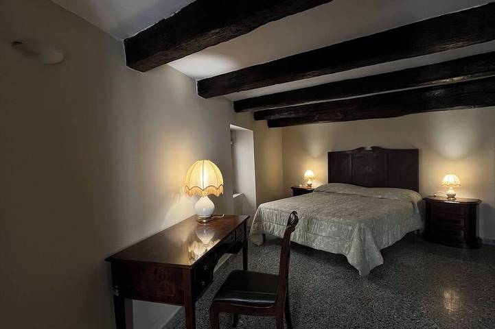 Ancient Dwelling in Catanzaro, Provincia de Catanzaro