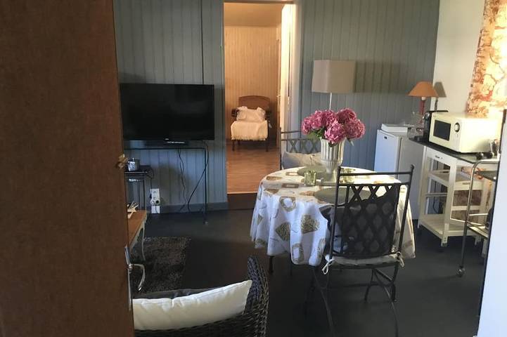 Location de vacances pour 2 personnes, avec jardin et terrasse à Lingreville - 3
