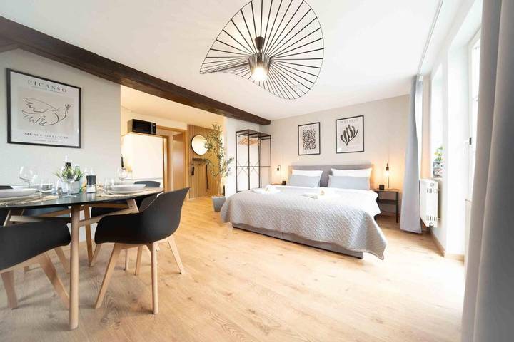 Ferienwohnung für 3 Personen, mit Balkon und Ausblick in Hardheim