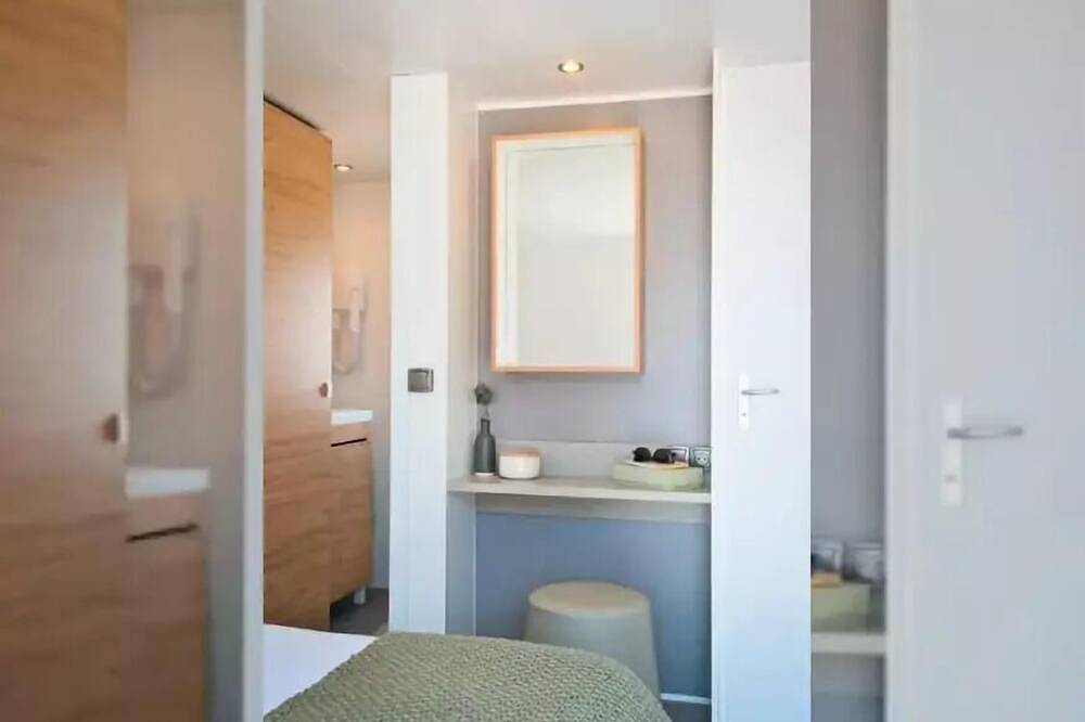 Super Premium 2 Ch / 2 Sde - Climatise 4 personnes in Le Buisson-de-Cadouin, Périgord Noir