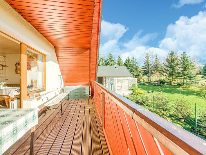 Ferienhaus für 4 Personen, mit Balkon und Terrasse in Crottendorf