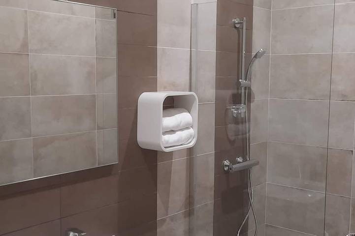 Gîte pour 2 personnes, animaux acceptés à Les Tourrettes - 2