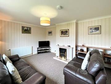 Log Cabin for 6 People in Fort Augustus, Loch Ness, Photo 2