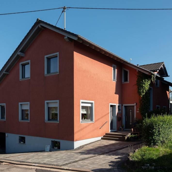 Ferienwohnung für 5 Personen, mit Terrasse und Garten