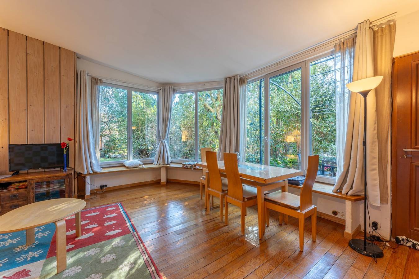 Maison de charme "Les Glycines" dans grand parc privé in Cournonterral, Côte d'Améthyste