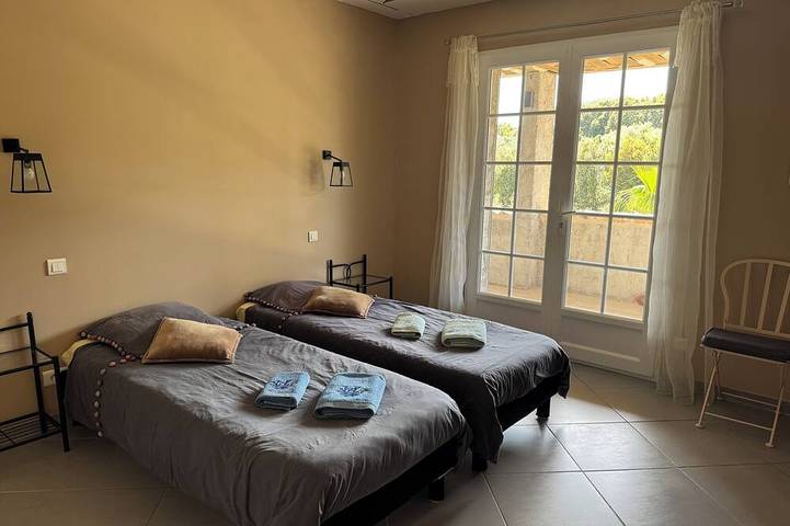 Villa pour 8 personnes, avec Terrasse à Bonifacio - 4
