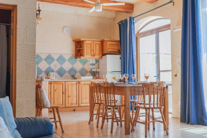 Ta Danjela Villa Sleeps 8 with Pool in Xaghra, Gozo