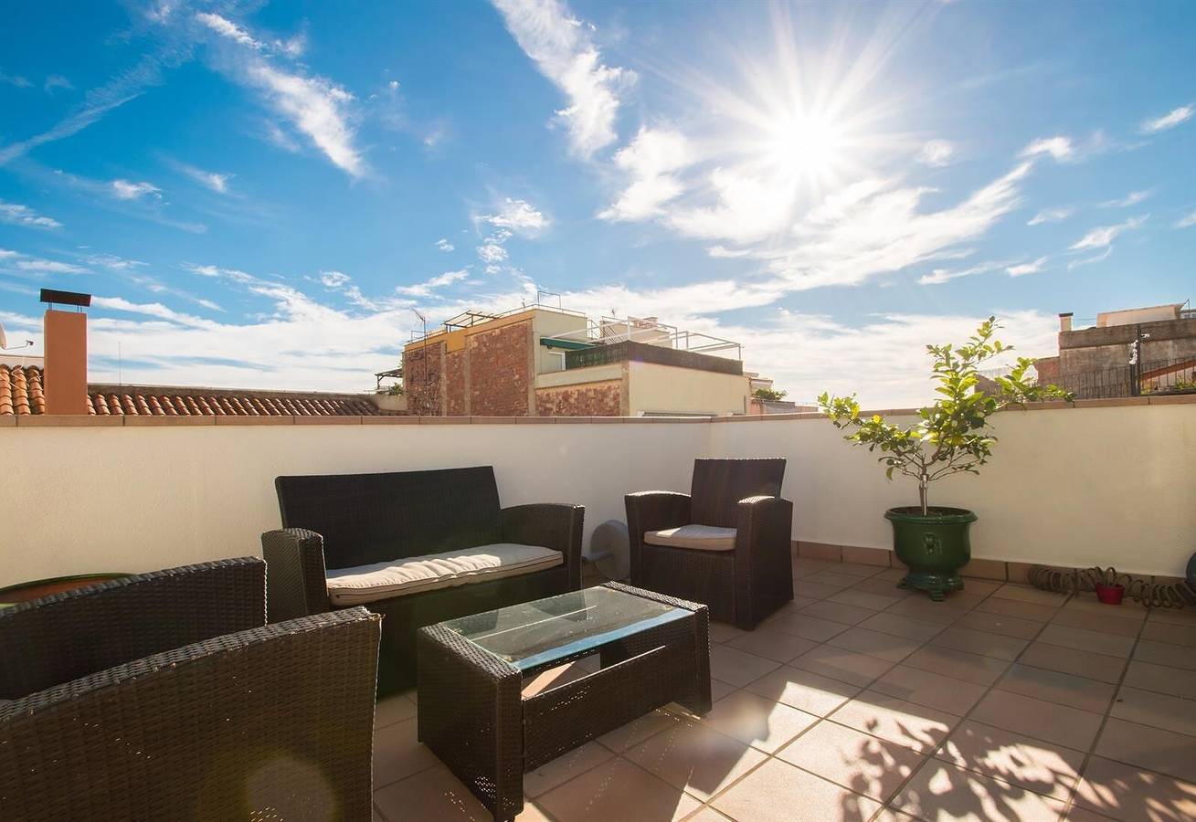 Apartamento entero, Blue Sea Apartment: con dos terrazas, vista a mar y al lado de la playa. in Canet de Mar, Costa del Maresme