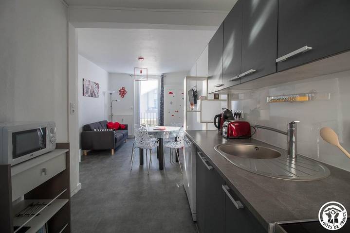 Gîte pour 2 personnes, avec terrasse à La Bourboule - 2