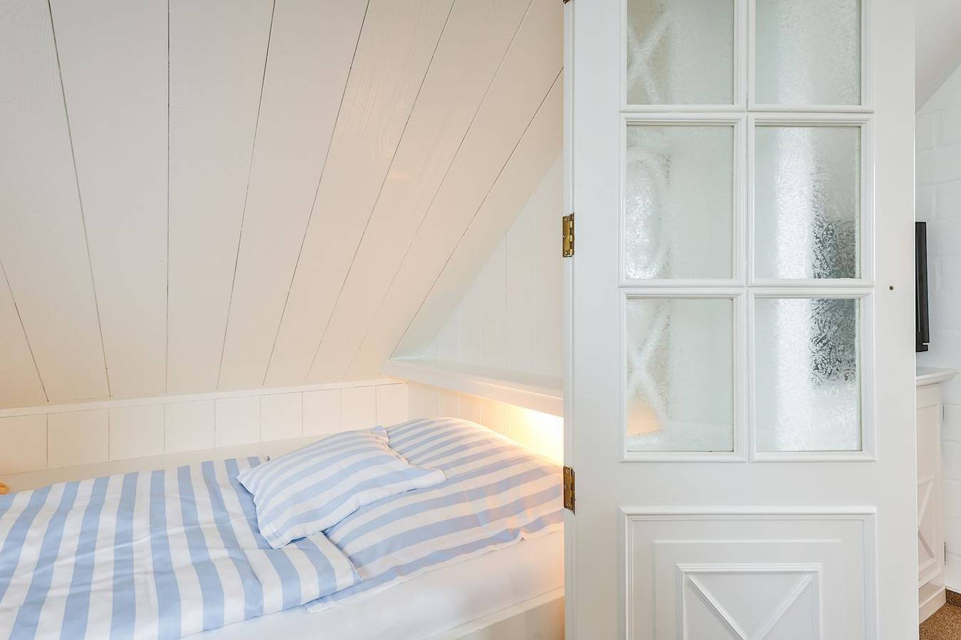 Ganze Wohnung, Gemütliches Appartement im Dachgeschoss des Snetjers Hüs 
im Herzen von Hörnum. in Hörnum, Sylt