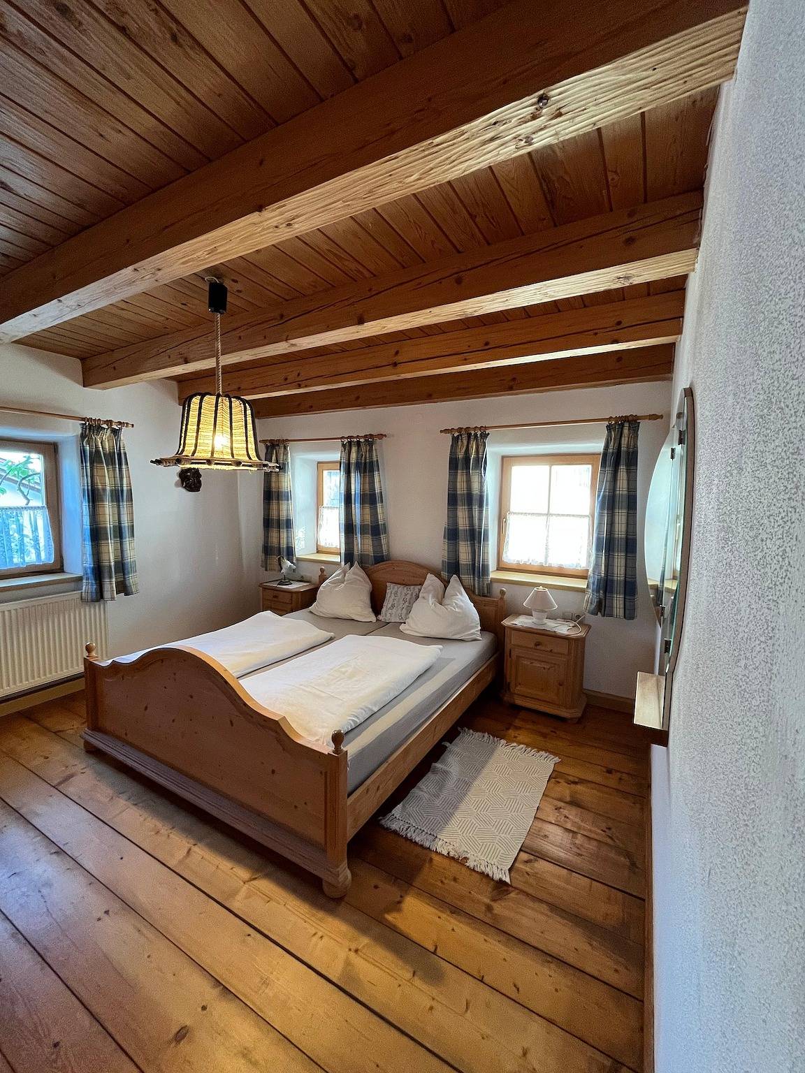Ganze Ferienwohnung, Bio-Bauernhof Glück - Ferienwohnung auf dem Bio-Bauernhof in Tittmoning, Rupertiwinkel