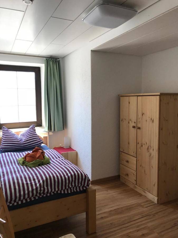 Standard Twin Room with Shared Bathroom in Ehingen (Donau), Alb-Donau-Kreis