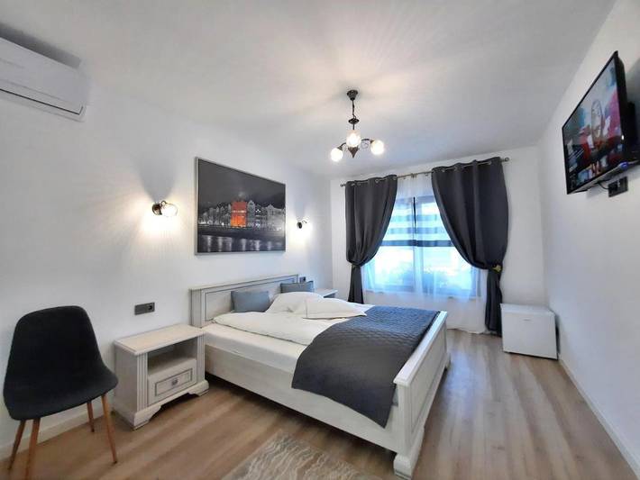Gîte pour 2 personnes, avec Balcon et Terrasse ainsi que Jardin et Vue dans Deva (Roumanie)