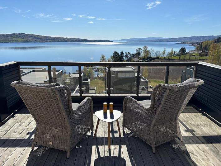 Ferienhaus für 5 Personen, mit Garten und Seeblick sowie Ausblick - 1