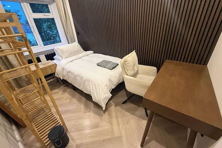 5 Bed Home - Contractors & Professionals - Wifi in Luton, Chiltern Hills