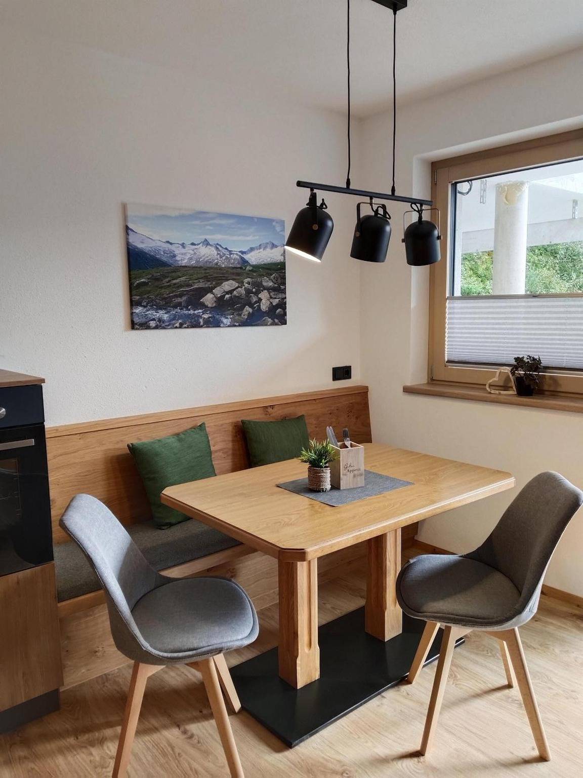 Ganze Wohnung, Apartment „Marie“ mit gemeinsamer Terrasse und Wlan in Rohrberg, Bezirk Schwaz