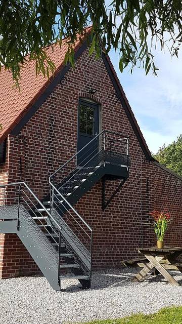 Gîte pour 5 personnes, avec vue et jardin à Buysscheure