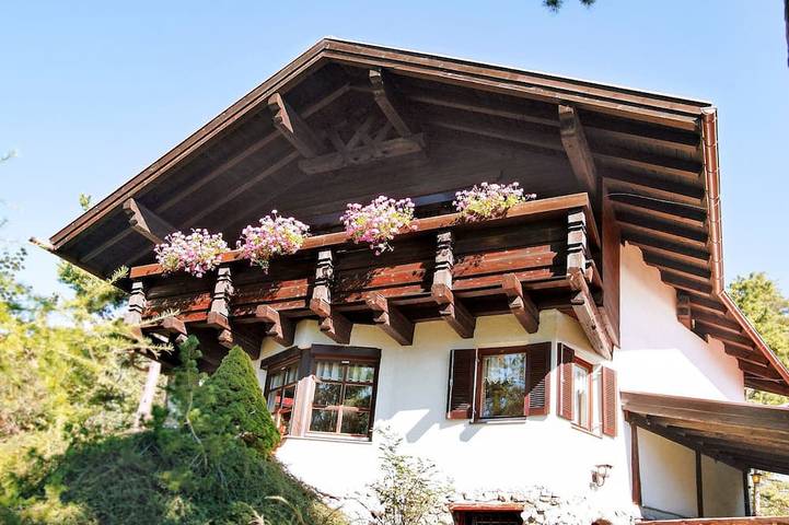 Holiday home for 8 people, with balcony and garden as well as sauna, with pets - 1