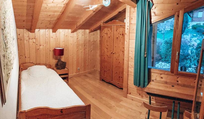 Chalet pour 2 personnes, avec vue et piscine ainsi que jardin et terrasse à Sallanches - 2