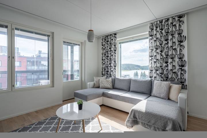 Ferienwohnung für 6 Personen, mit Sauna und Seeblick sowie Balkon - 1