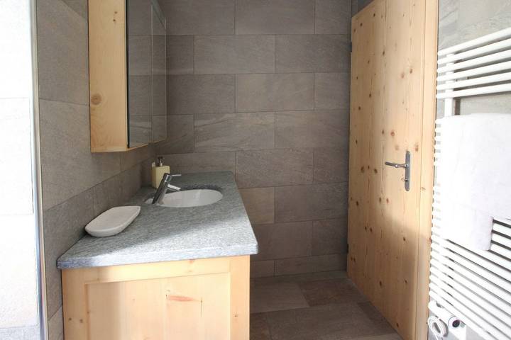 Ganze Wohnung, Apartment Diala - Moderne 3.5-Zimmerwohnung in Zuoz, Sankt Moritz