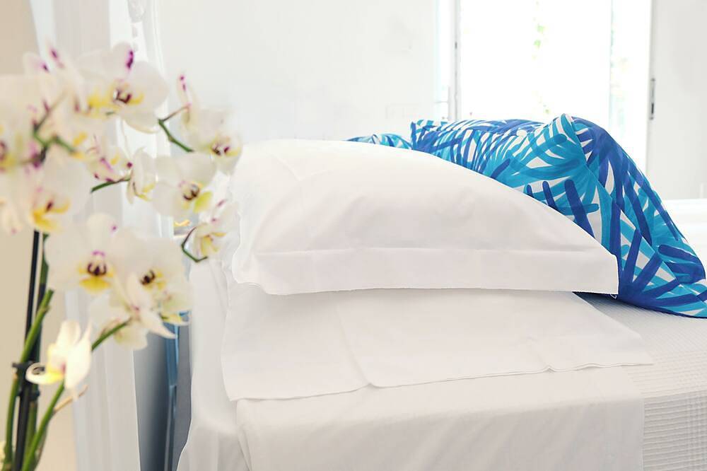 Spacious rooms in the heart of Positano with beautiful sea views and unique comfort! in Positano, Sorrento Coast