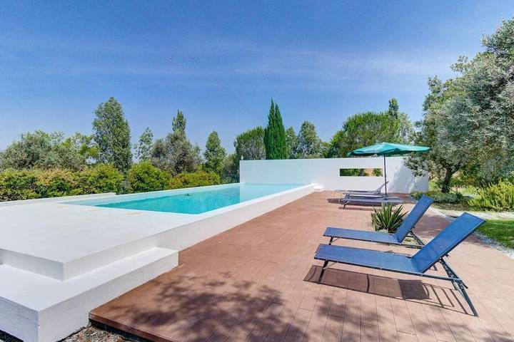 Location de vacances pour 10 personnes, avec jardin et piscine, animaux acceptés dans São Cristóvão - 2