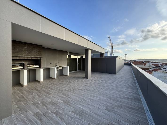 Gîte pour 4 personnes, avec balcon et piscine à Nazaré - 2