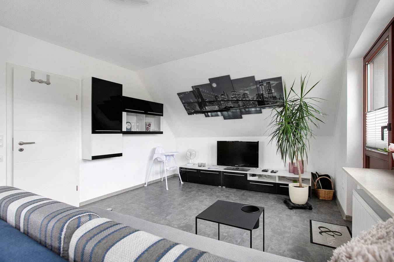 Hel leilighet, Apartment 'Ferienwohnung Mürwik' with Shared Garden, Balcony and Wi-Fi in Mürwik, Flensburg