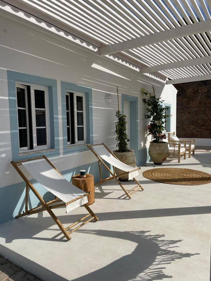 Villa para 4 pessoas, com piscina e jardim e ainda sauna and vista, com animais de estimação em Aljezur