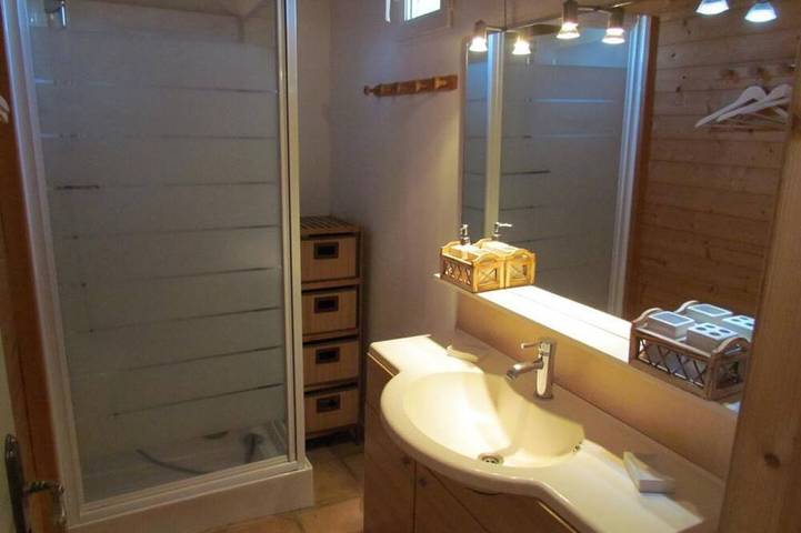 Location de vacances pour 4 personnes, avec jardin à Casteil - 4