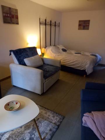 Gîte pour 3 Personnes dans Reichshoffen, Nord de l'Alsace, Photo 1