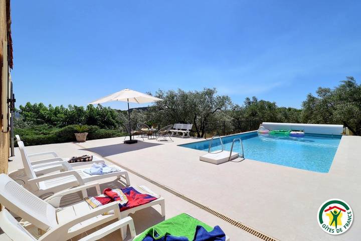 Casa de huéspedes para 4 personas, con piscina y terraza - 1