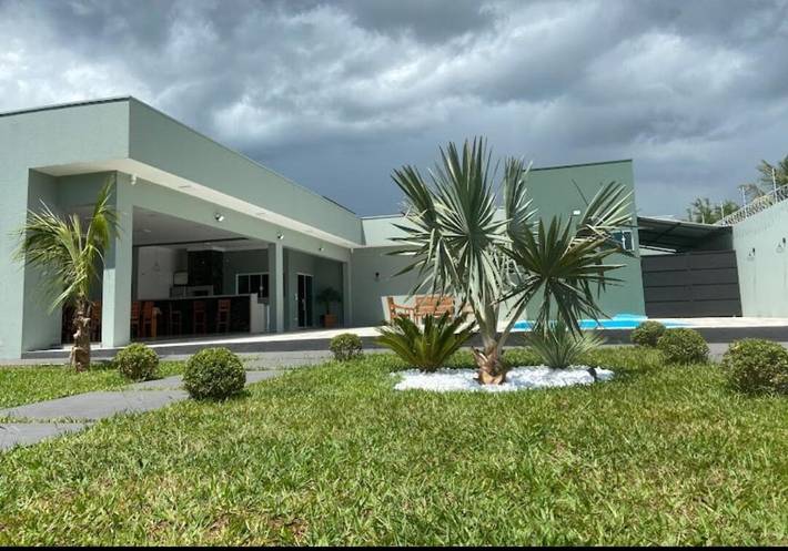 Casas e apartamentos de temporada para 13 pessoas, com piscina, com animais de estimação em Presidente Epitácio