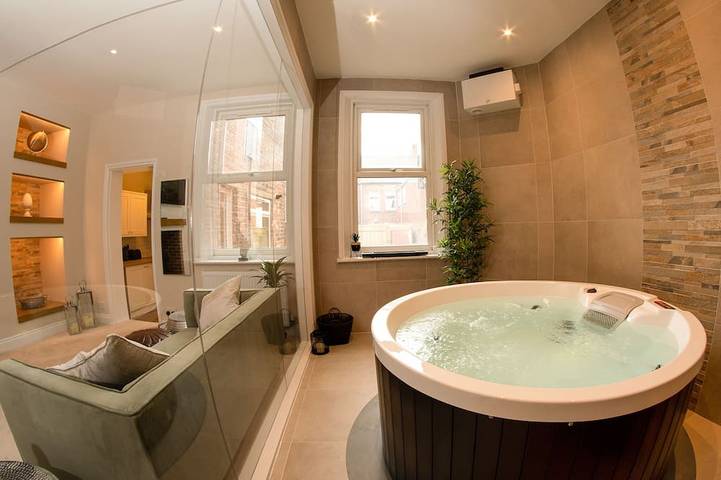 Apartamento entero, Luxury Indoor Hot Tub entire apartment close to city centre in Newcastle upon Tyne, Tyne y Wear