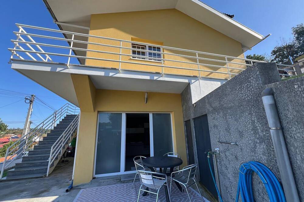 Moderna casa amueblada de 2 dormitorios, terraza de 40 m 25 km Oporto in Santa Maria da Feira, Distrito de Aveiro