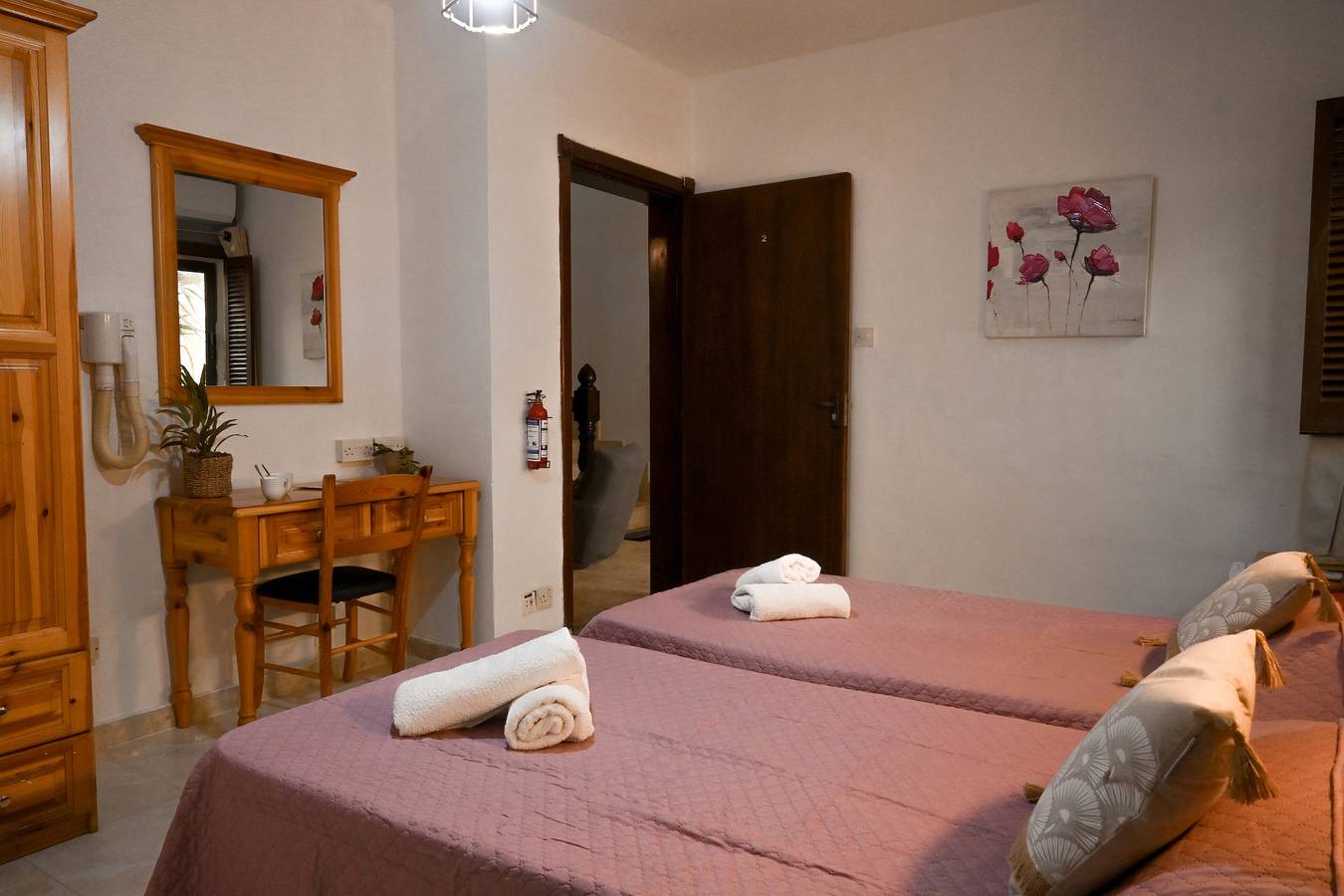 Sefranda Guesthouse Ensuite Room 2 in San Giljan, Malta Island