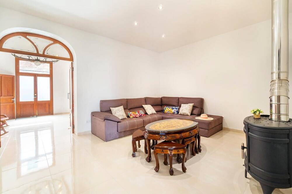 Preciosa casa en Ariany con piscina privada, puede ser interior o exterior. in Ariany, Interior de Mallorca