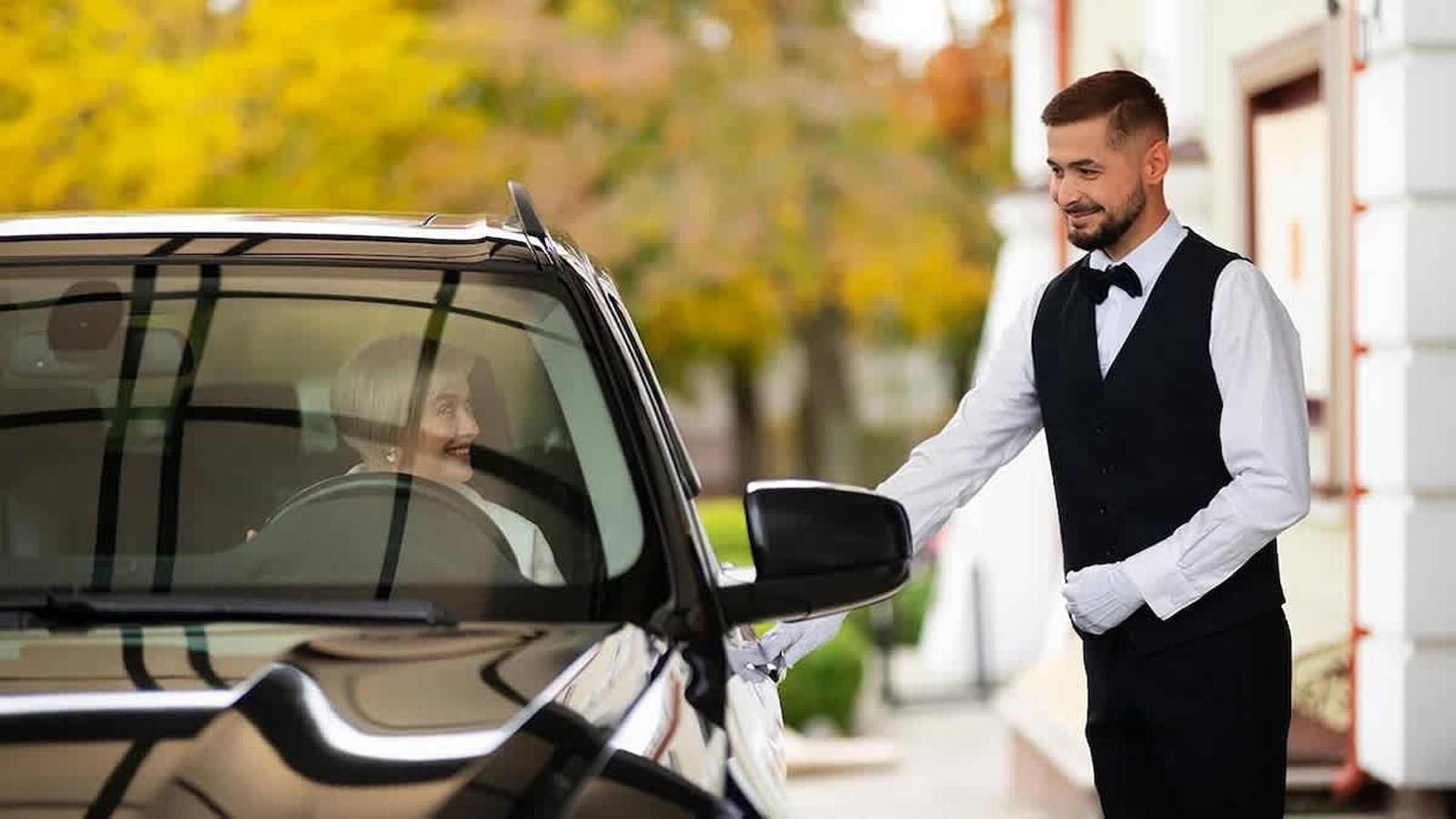 Ganze Wohnung, Luxury Four Seasons Condo   Free Valet   Gym in Miami, Florida