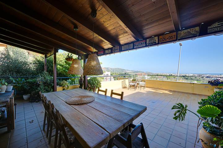Villa Botanica in Calella, Maresme