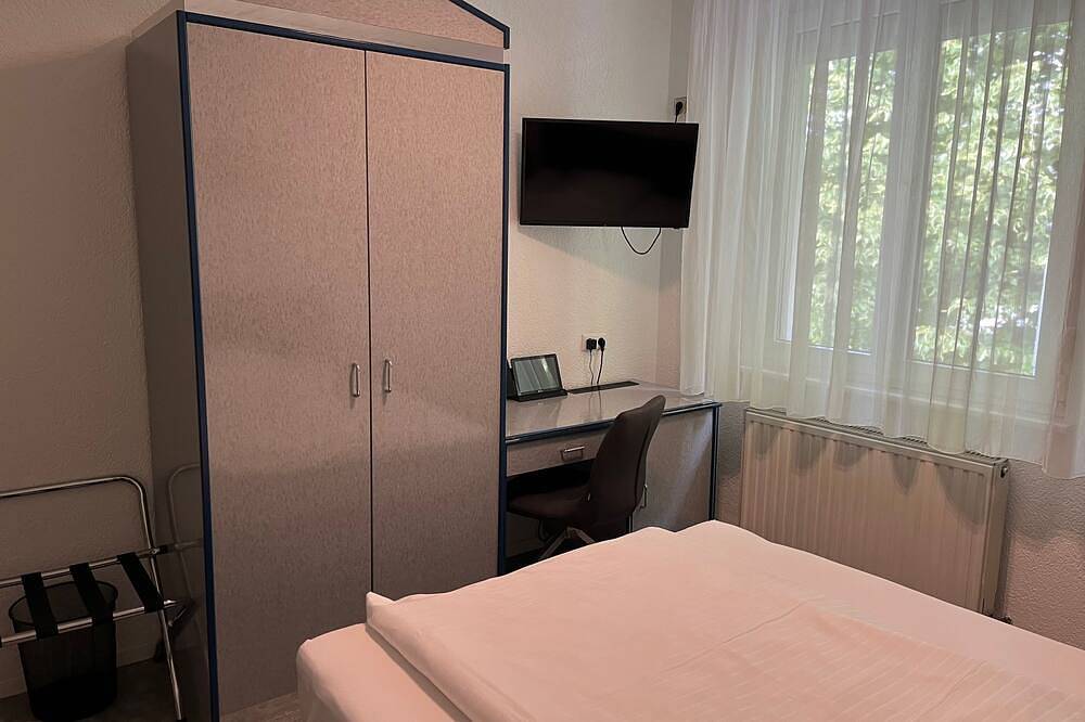Doppelzimmer - Hotel Cocco Bello in der Villa Foret in Ludwigsburg, Landkreis Ludwigsburg