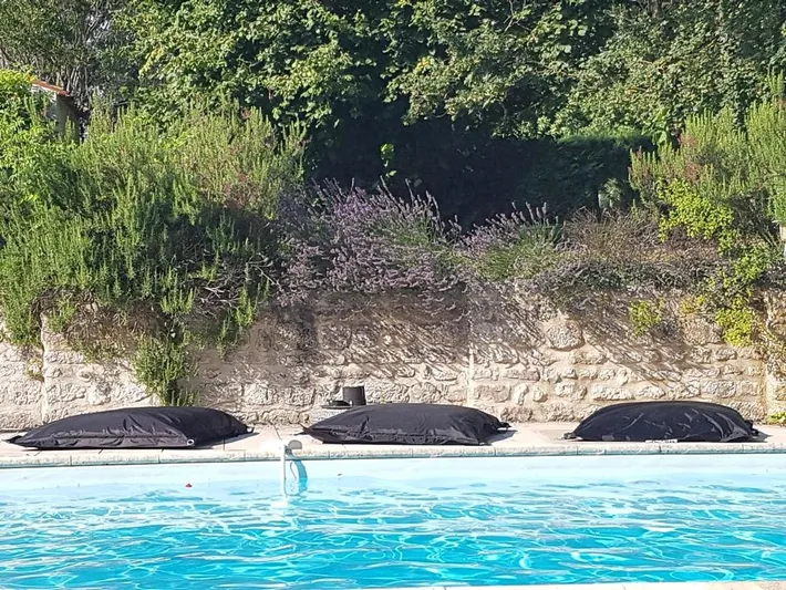 Casa de vacaciones para 2 personas, con piscina además de vistas y jardín - 1